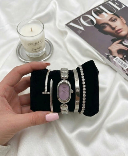 Scottie Pebbles wristwatch