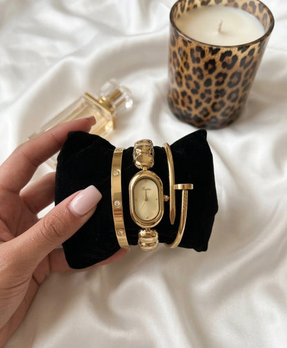 Scottie Pebbles wristwatch